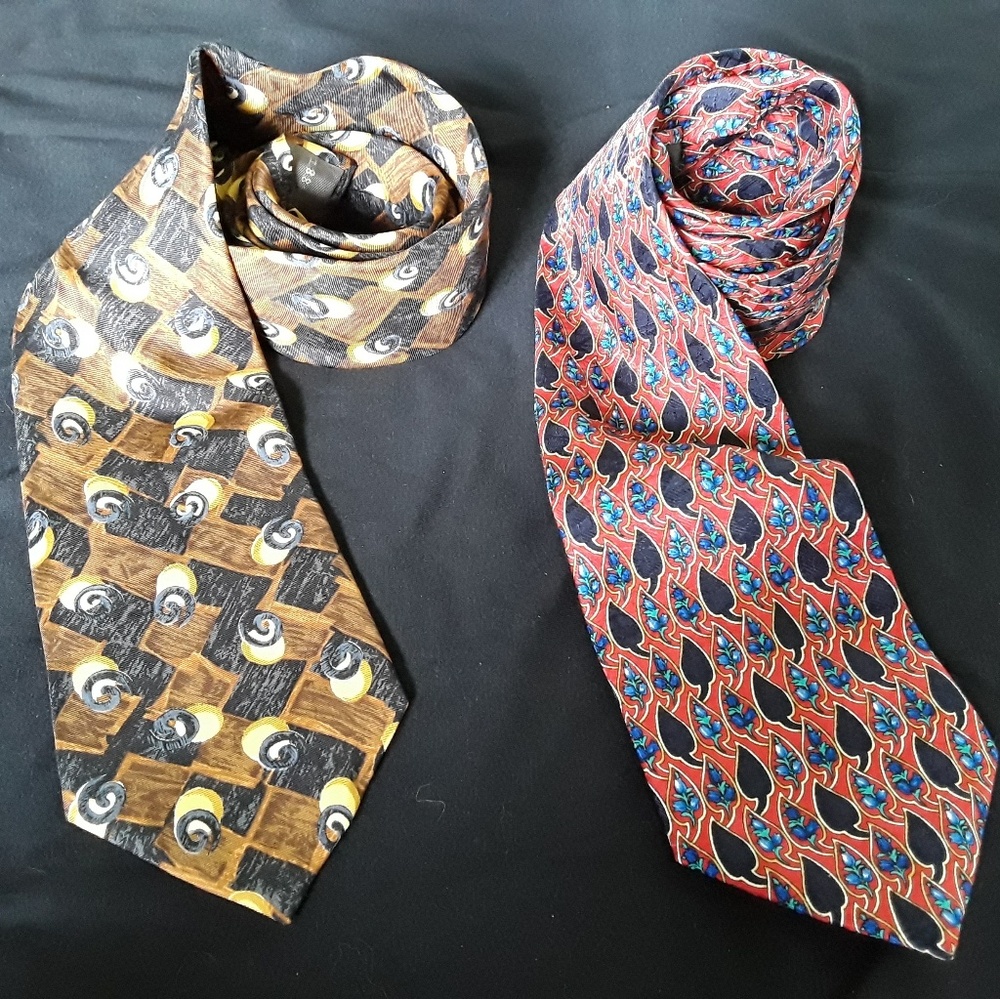 Cerruti 1881 Paris Vintage bundle 2 silk multicolor ties